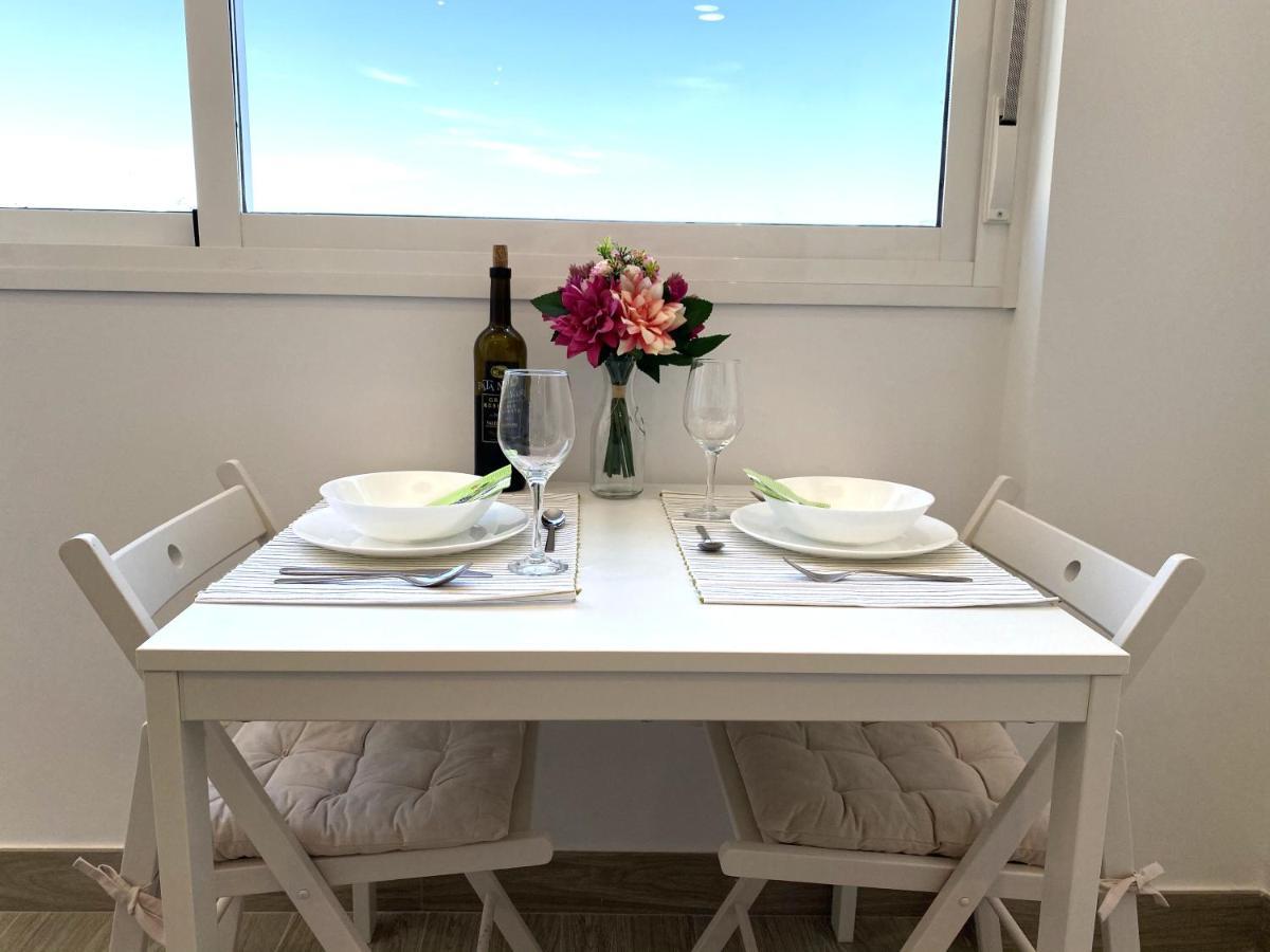 Residencial Santa Justa - Vacacional Sevilla Eksteriør billede